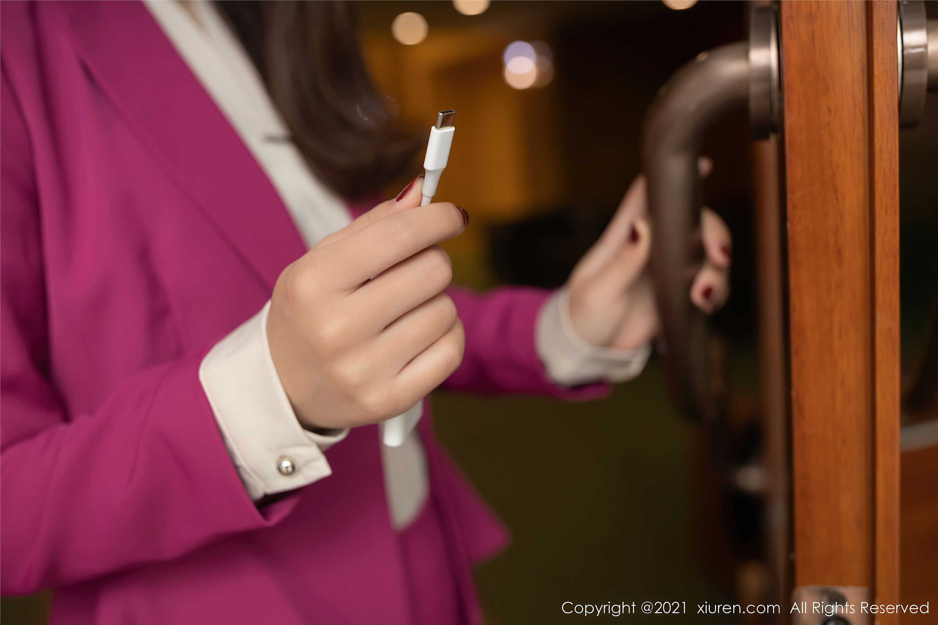 XiuRen秀人网  2021.03.02 No.3156 唐安琪 秘书 丝袜